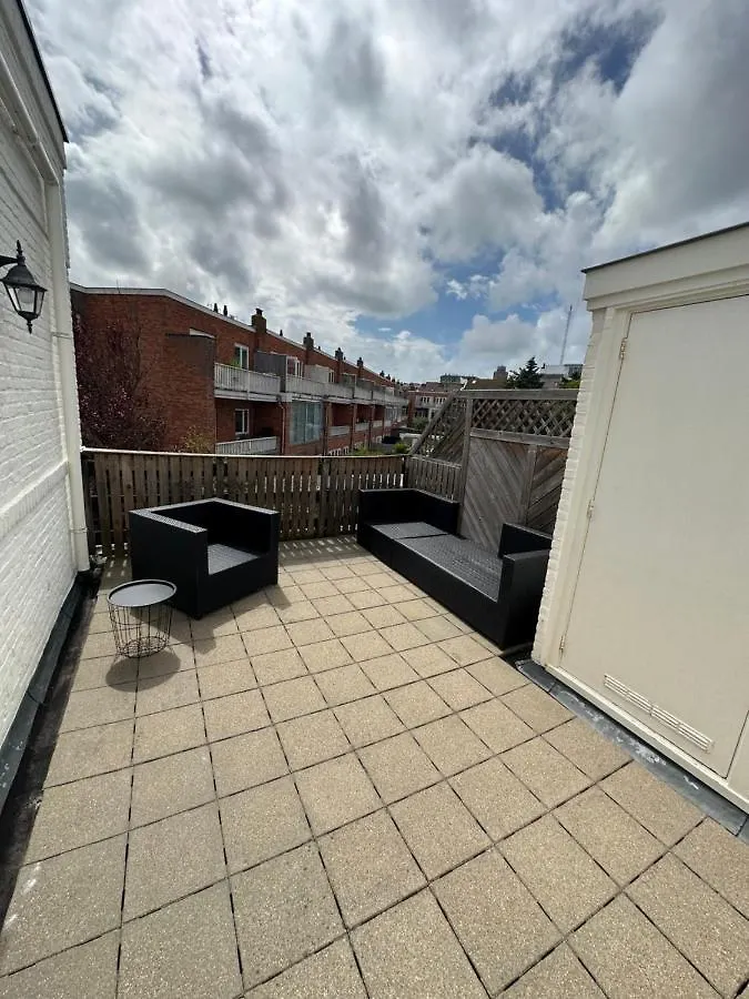 Reef Appartement Zandvoort 0*,  Ολλανδία
